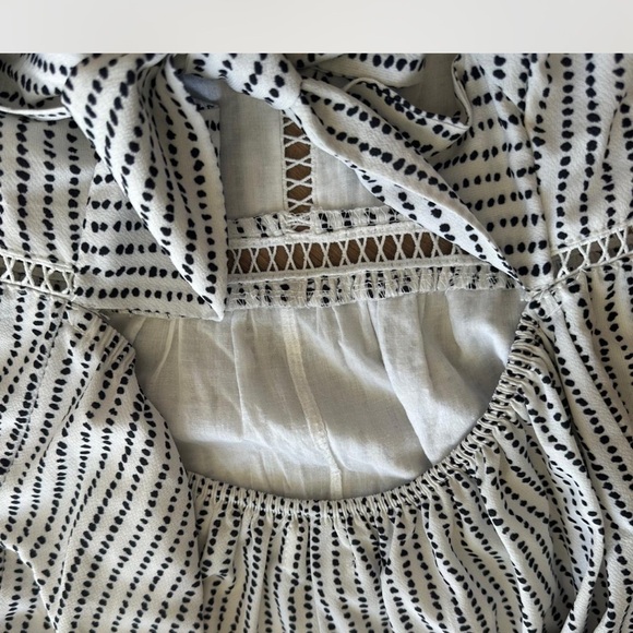 LF Romper - Picture 4 of 5